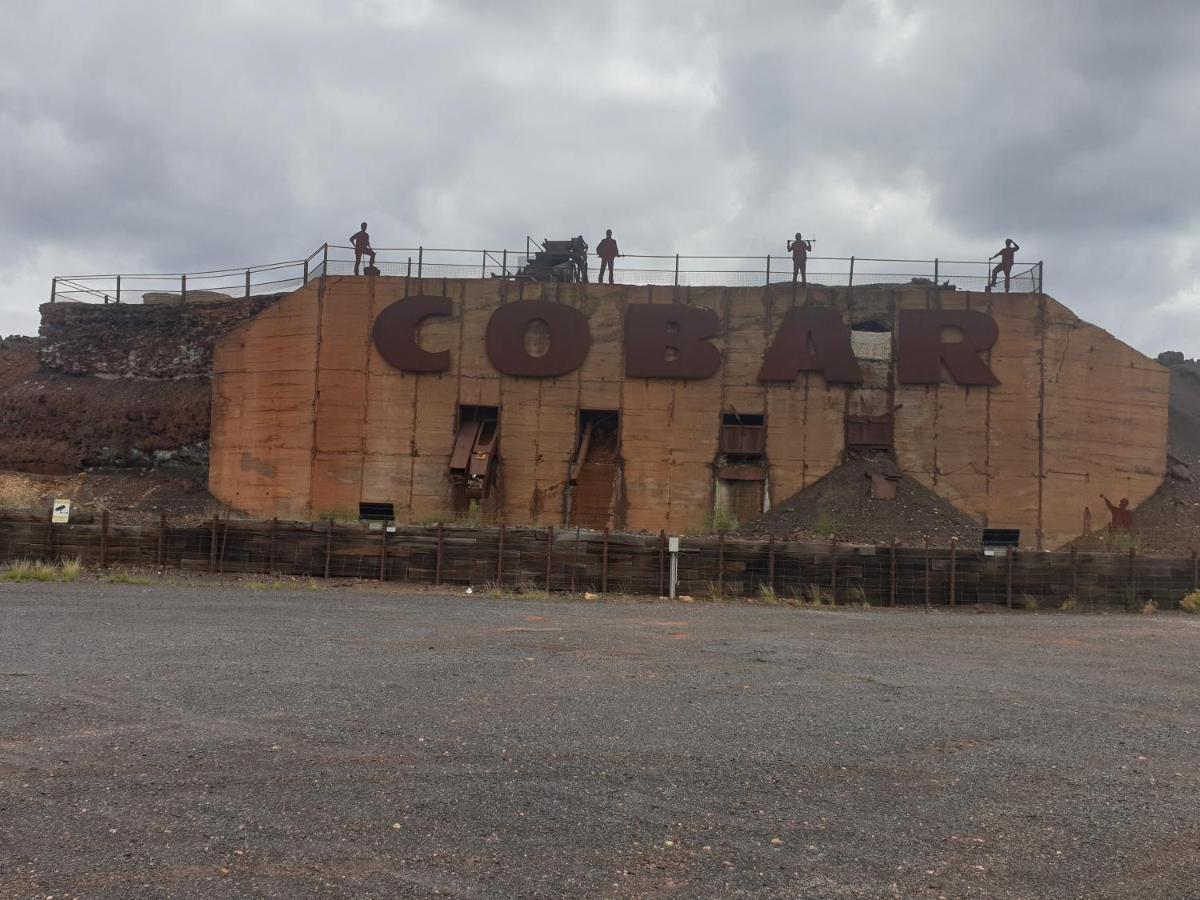 Cobar Central Motor Inn Екстериор снимка
