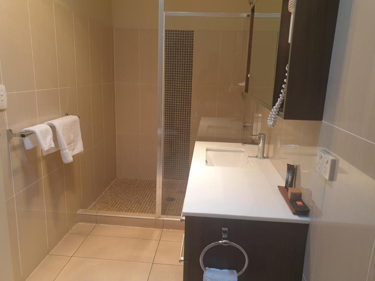 Cobar Central Motor Inn Екстериор снимка