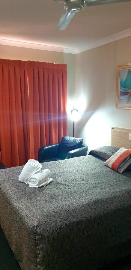 Cobar Central Motor Inn Екстериор снимка